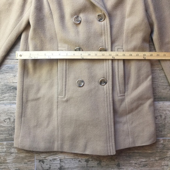 (R)elativity Women tan wool coat size S - Picture 3 of 8